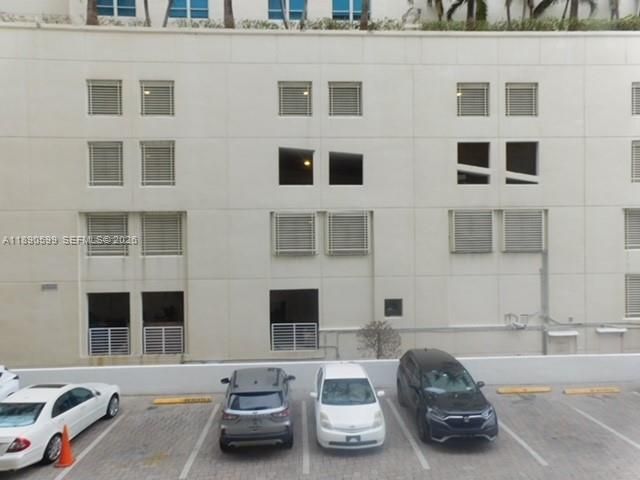 5005 Collins Ave, Unit 322, Miami Beach, FL 33140 Photo