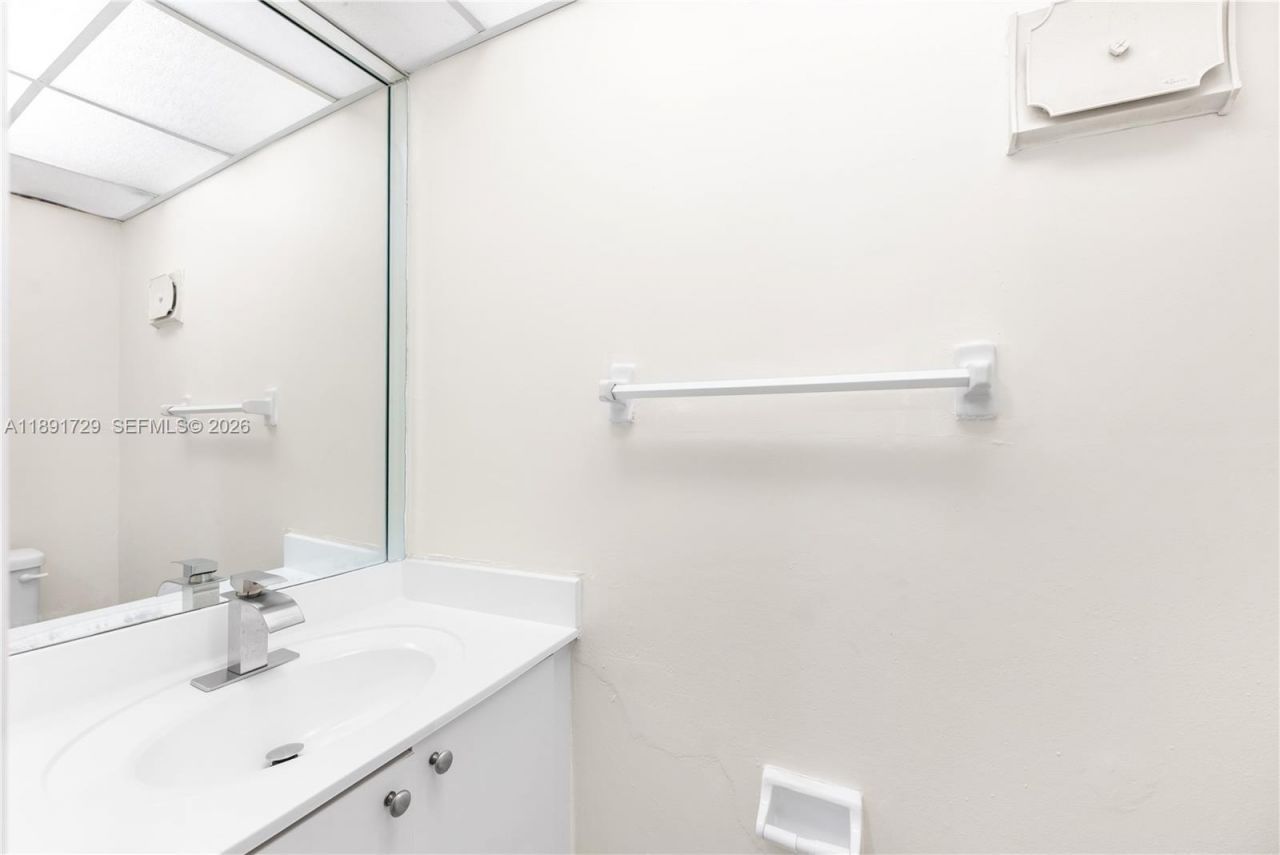 8500 SW 109th Ave, Unit 6-207, Miami, FL 33173 Photo