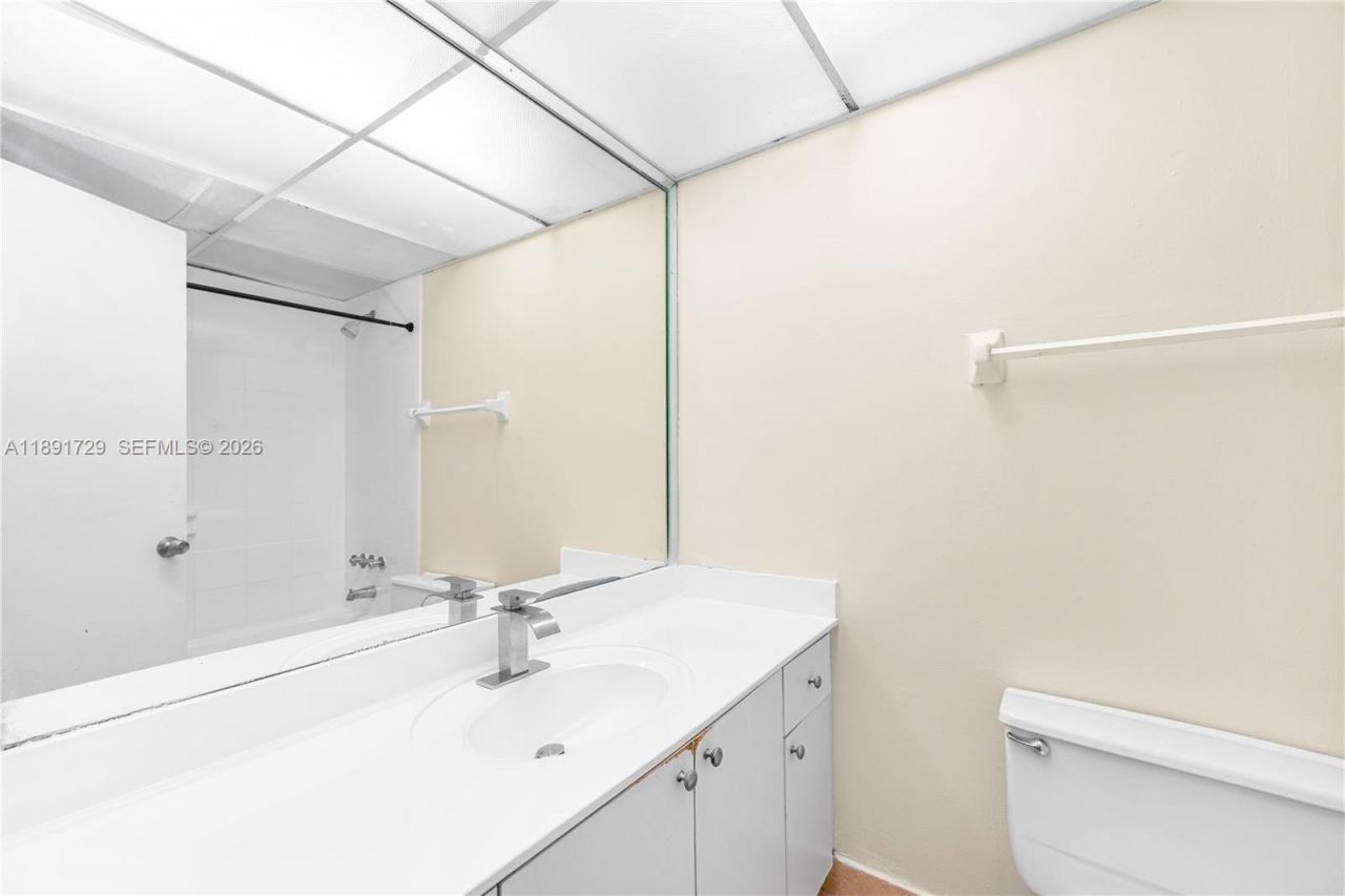 8500 SW 109th Ave, Unit 6-207, Miami, FL 33173 Photo