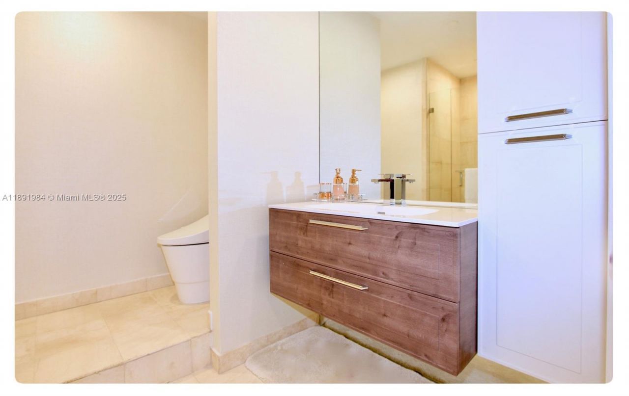 3500 Island Blvd, Unit DPH01, Aventura, FL 33160 Photo