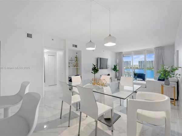 18100 N Bay Rd, Unit 708, Sunny Isles Beach, FL 33160
