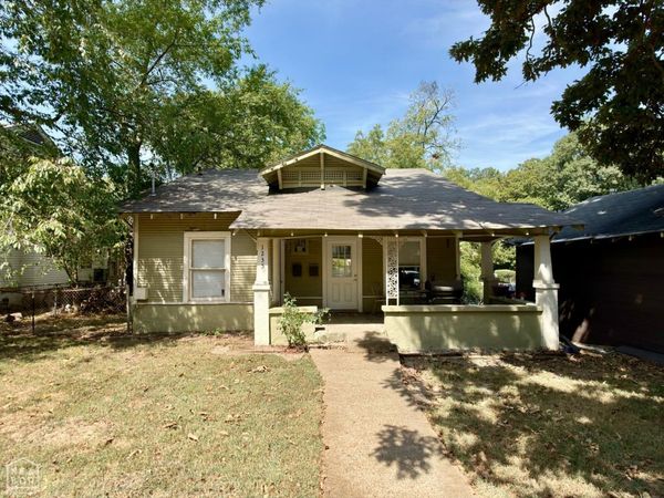 1233 Flint Street, Jonesboro, AR 72401