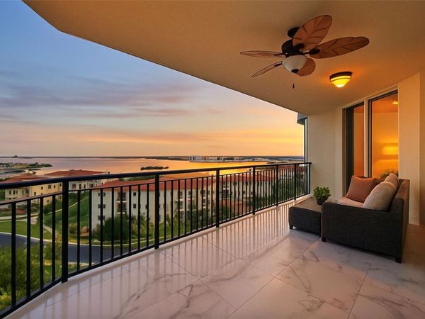 5823 BOWEN DANIEL DRIVE, Unit 902, TAMPA, FL 33616