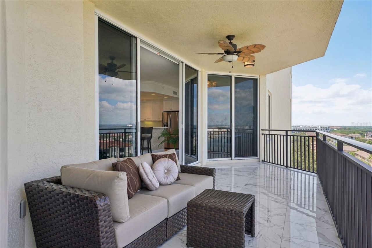 5823 Bowen Daniel Drive, Unit 902, Tampa, FL 33616 Photo