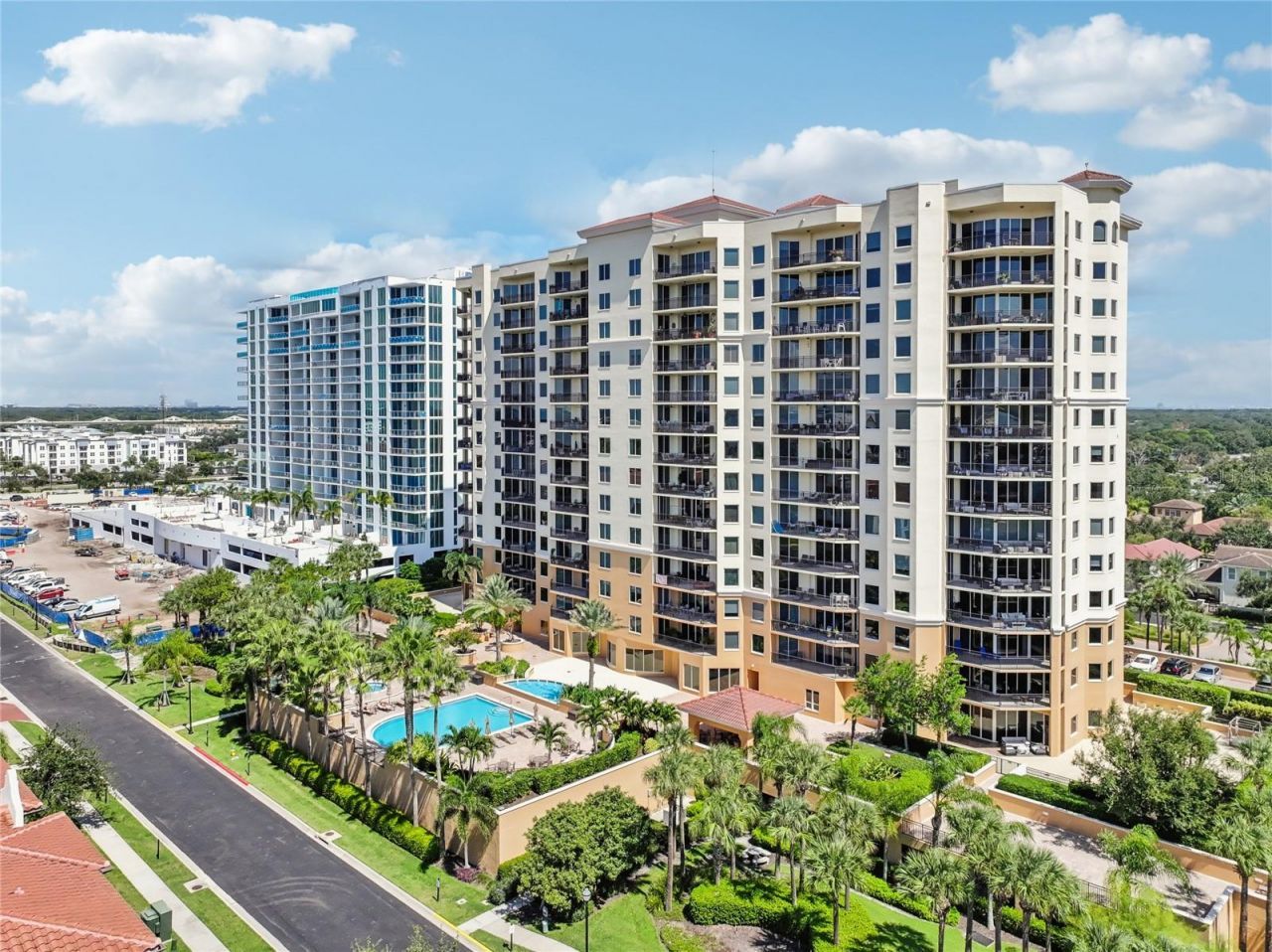 5823 Bowen Daniel Drive, Unit 902, Tampa, FL 33616 Photo