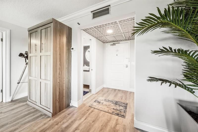 859 Jeffery Street, Unit 6090, Boca Raton, FL 33487 Photo