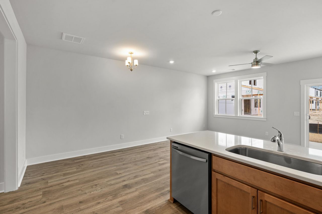 358 Bremerton Drive Photo 10