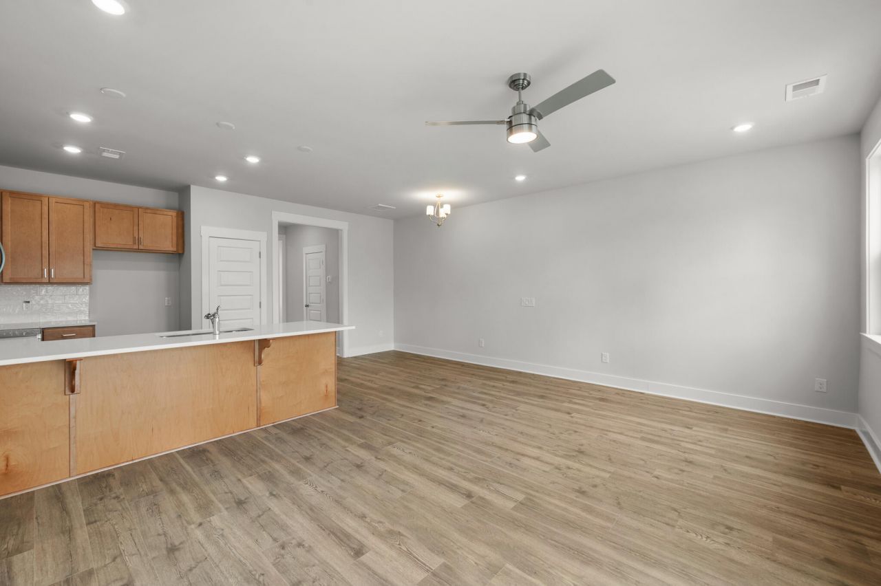 358 Bremerton Drive Photo 13