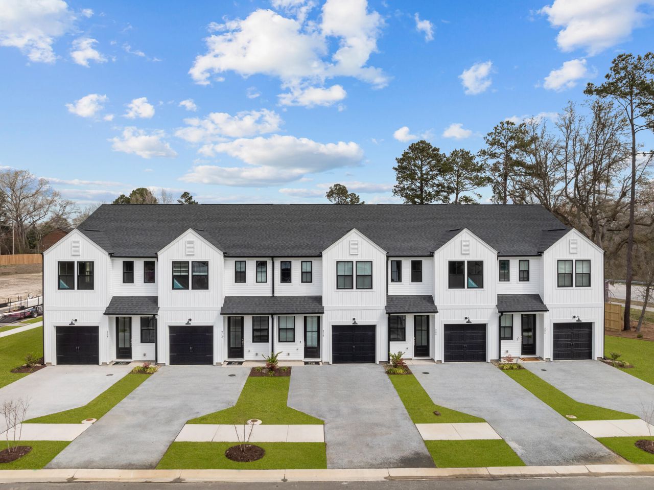 358 Bremerton Drive Photo 2