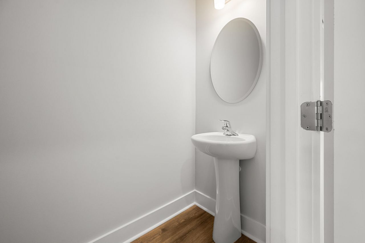 358 Bremerton Drive Photo 5