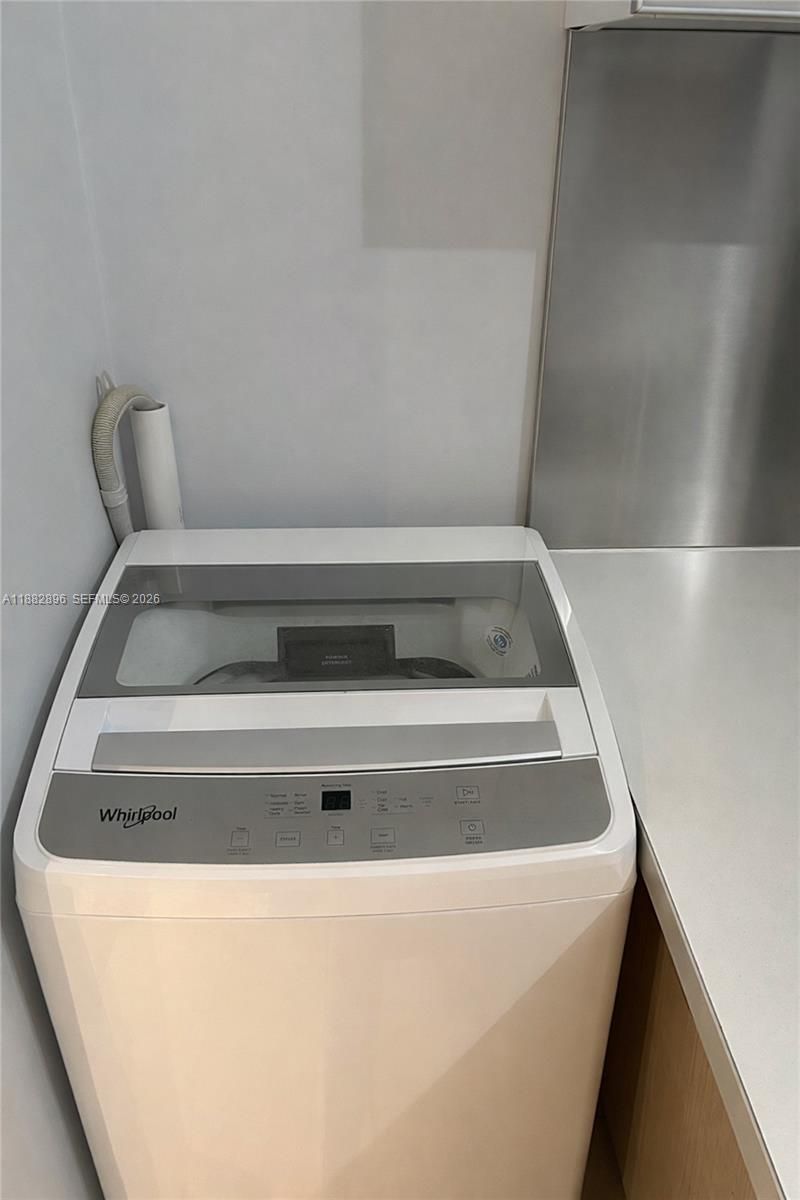 5700 Collins Ave, Unit 3M, Miami Beach, FL 33140 Photo