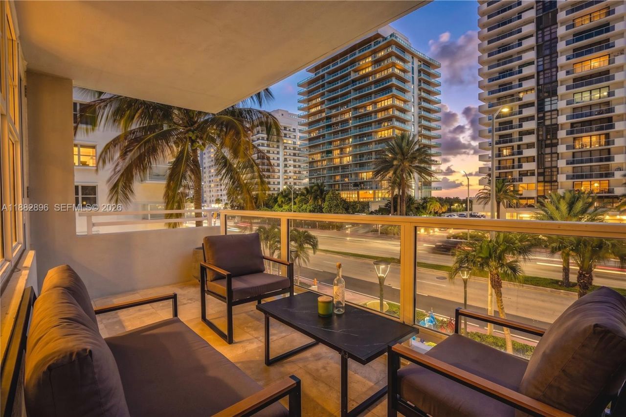 5700 Collins Ave, Unit 3M, Miami Beach, FL 33140 Photo