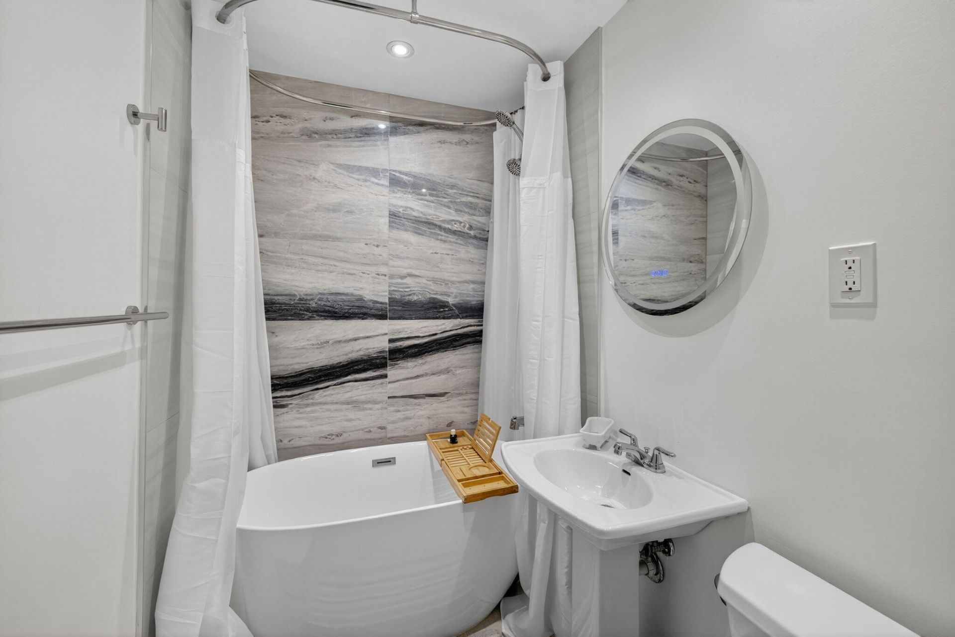 222 S Seacrest Circle, Delray Beach, FL 33444 Photo