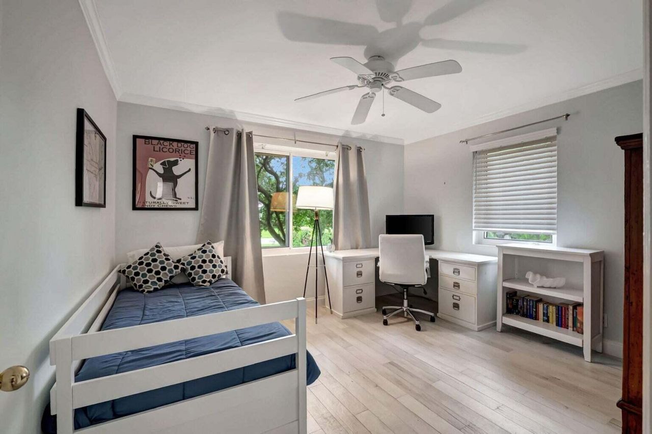 222 S Seacrest Circle, Delray Beach, FL 33444 Photo