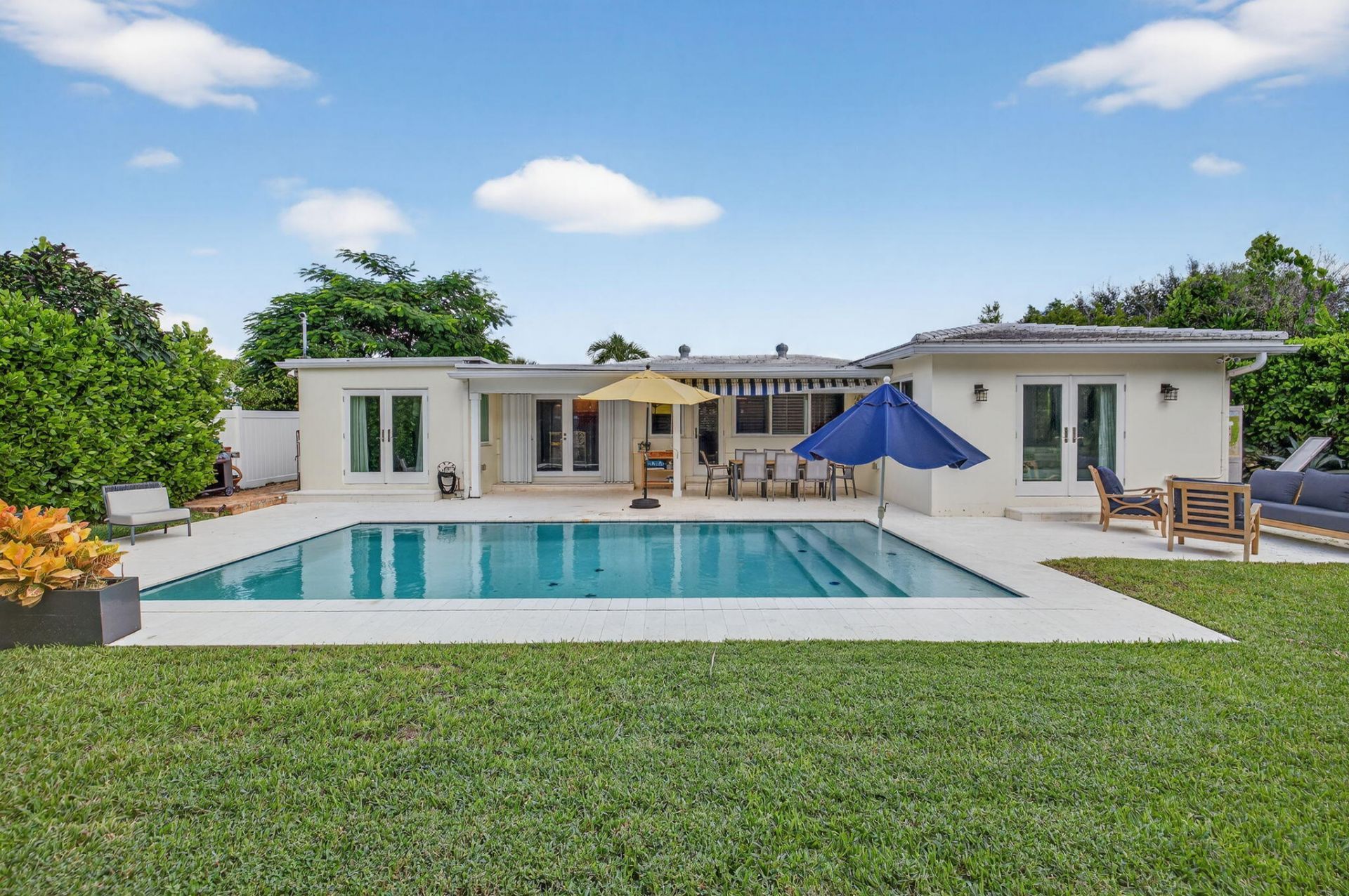 222 S Seacrest Circle, Delray Beach, FL 33444 Photo