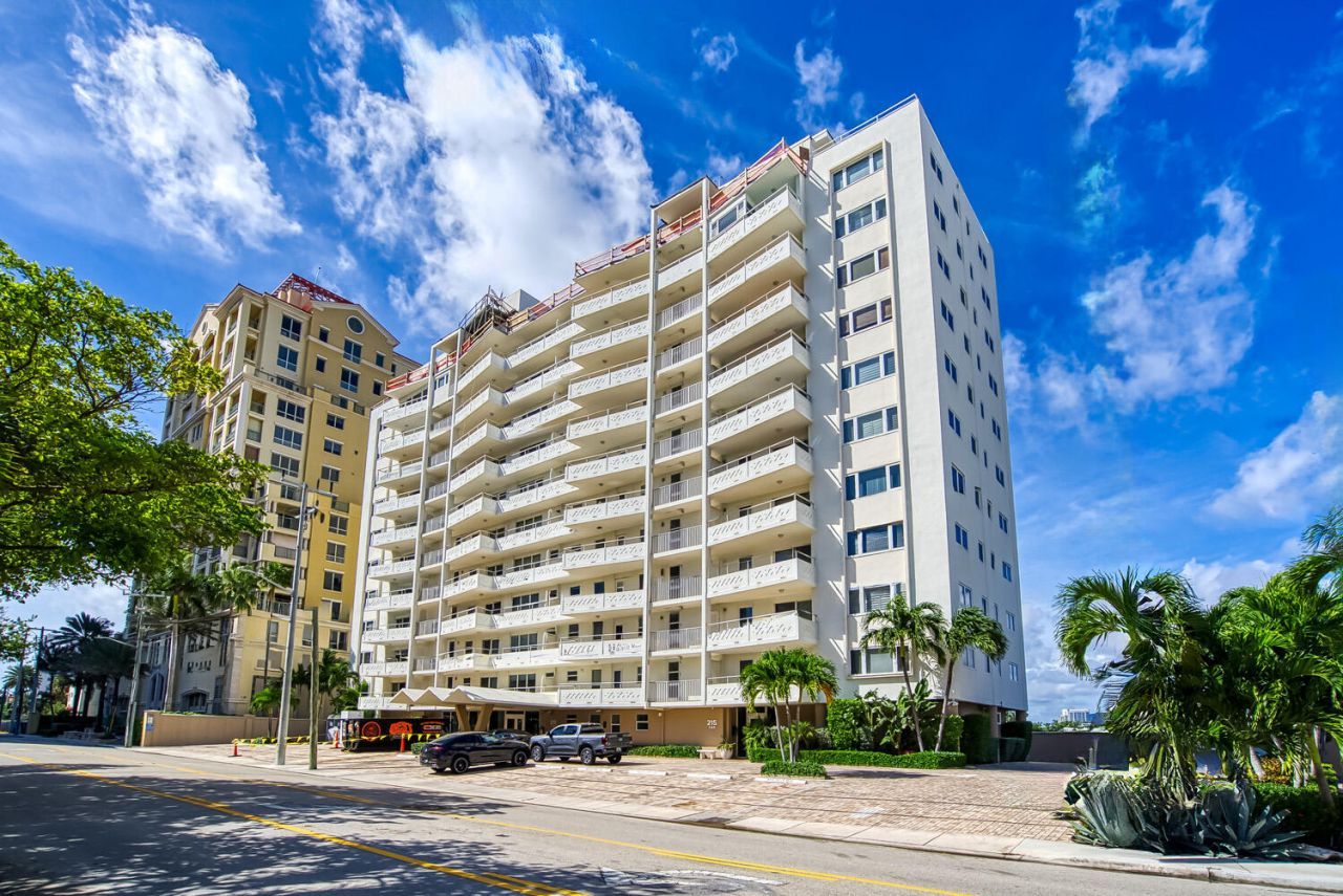 215 N Birch Road, Unit 5b, Fort Lauderdale, FL 33304 Photo