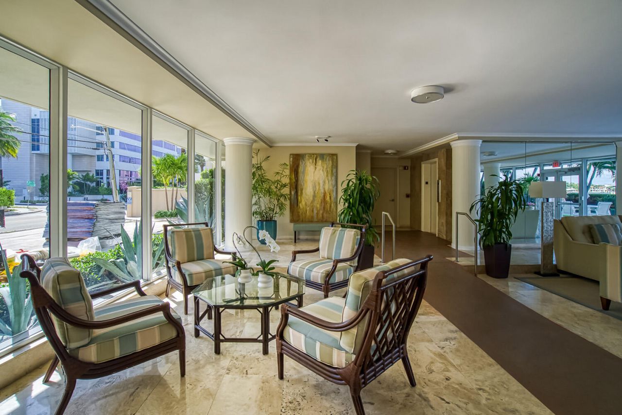 215 N Birch Road, Unit 5b, Fort Lauderdale, FL 33304 Photo