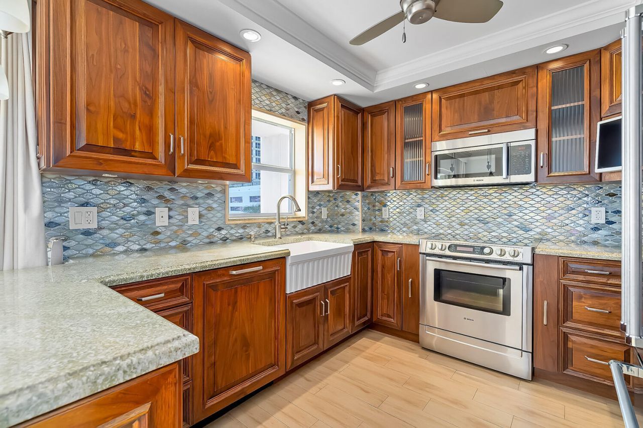 215 N Birch Road, Unit 5b, Fort Lauderdale, FL 33304 Photo