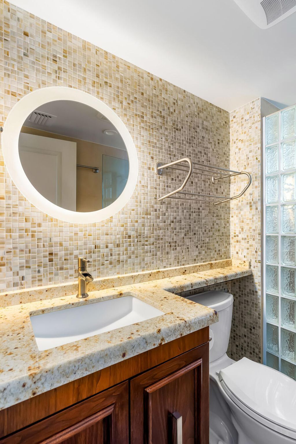 215 N Birch Road, Unit 5b, Fort Lauderdale, FL 33304 Photo