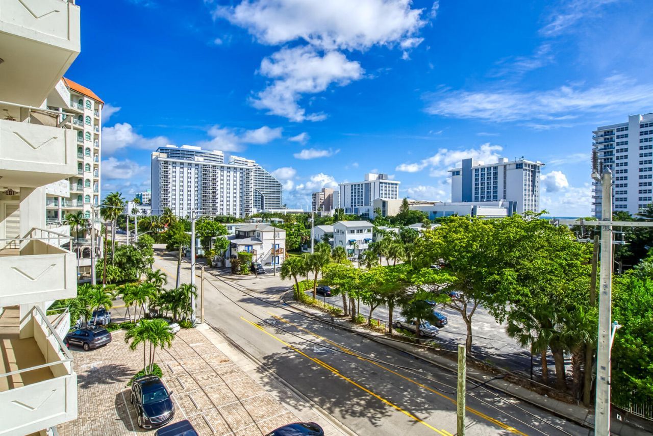 215 N Birch Road, Unit 5b, Fort Lauderdale, FL 33304 Photo