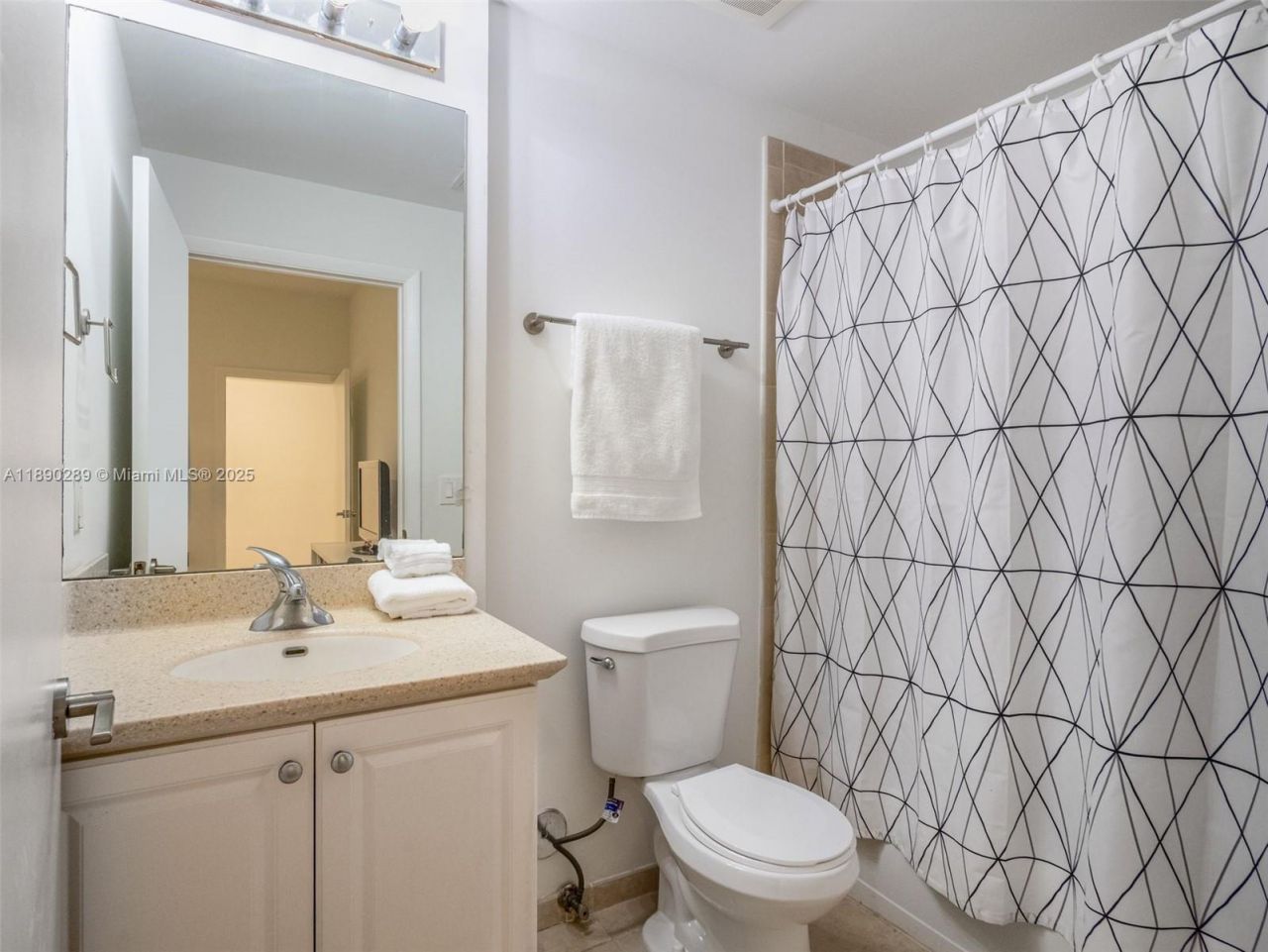 3340 NE 190th St, Unit 108, Aventura, FL 33180 Photo