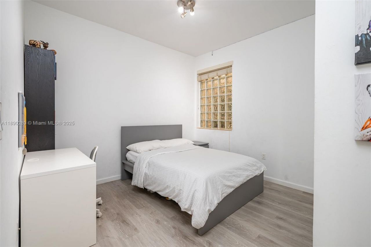 3340 NE 190th St, Unit 108, Aventura, FL 33180 Photo