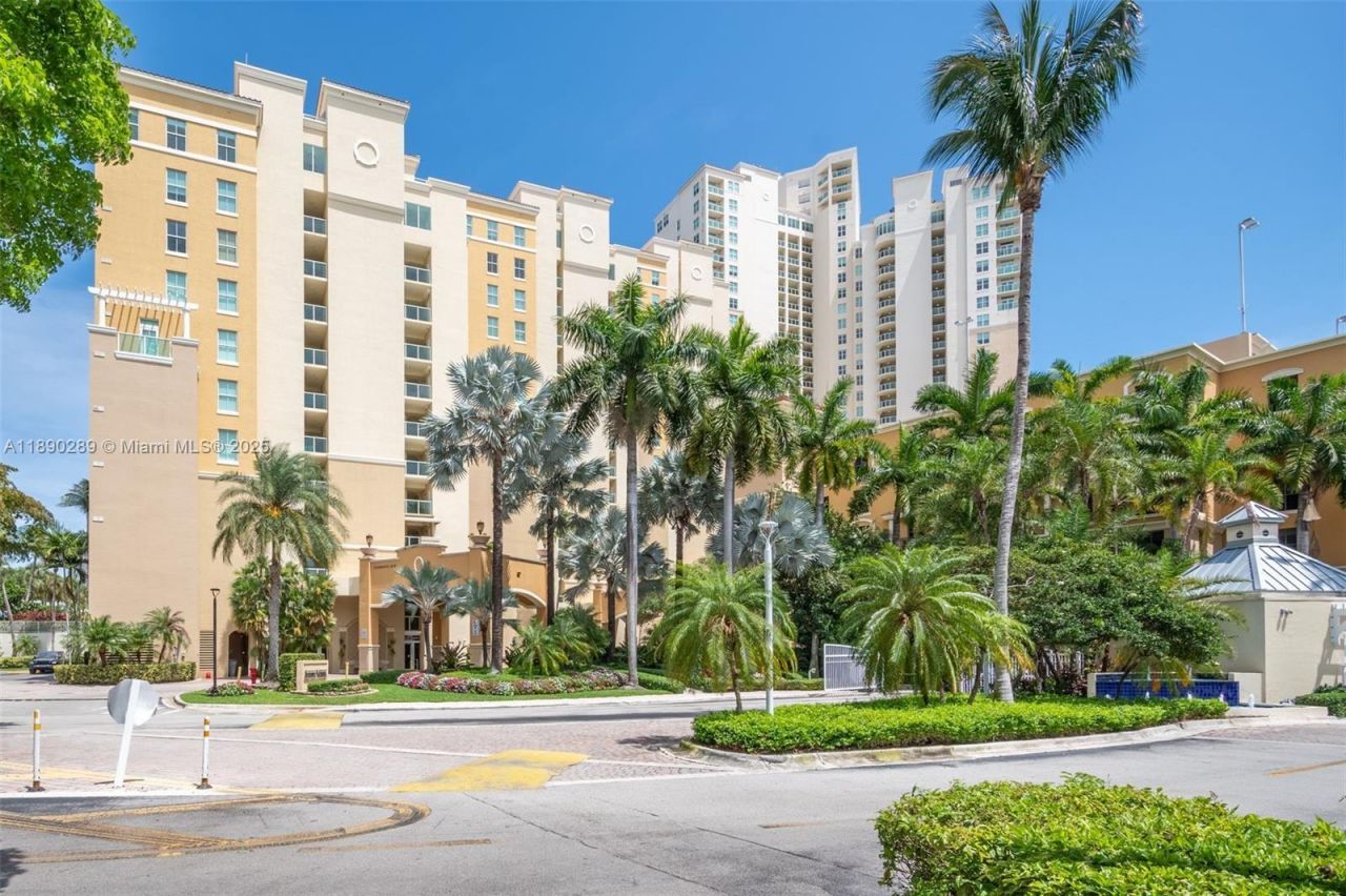 3340 NE 190th St, Unit 108, Aventura, FL 33180 Photo