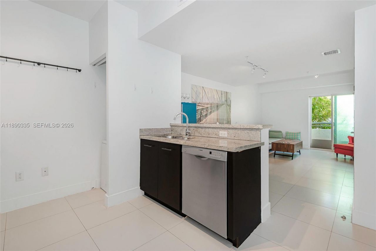 945 Jefferson Ave, Unit 103, Miami Beach, FL 33139 Photo