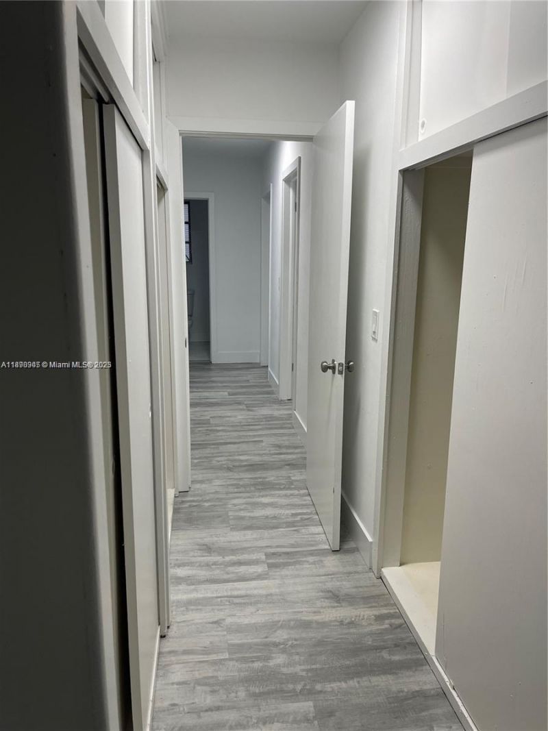 1220 NW 180th Ter, Miami Gardens, FL 33169 Photo