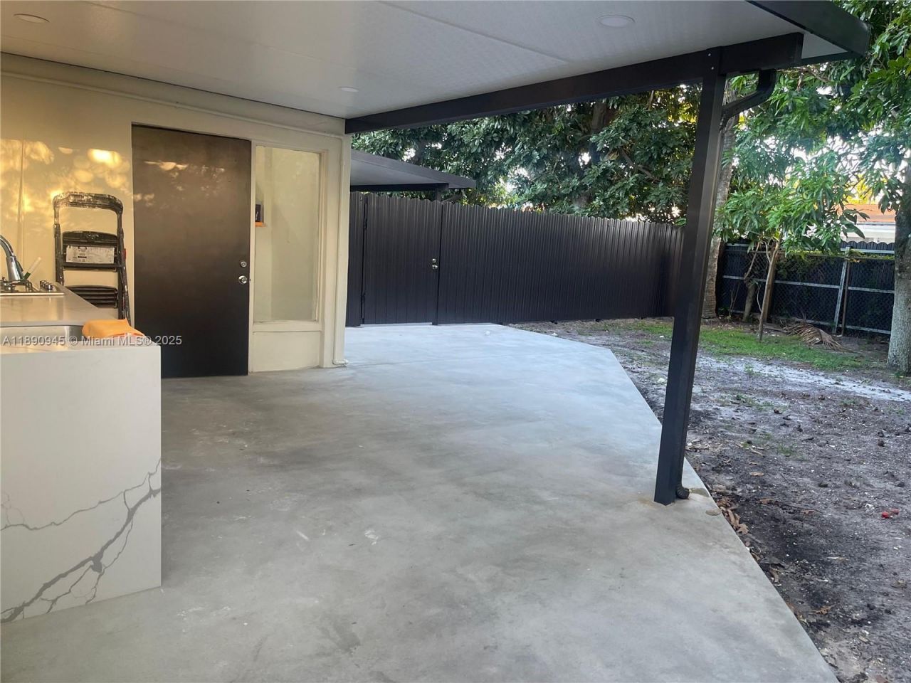 1220 NW 180th Ter, Miami Gardens, FL 33169 Photo