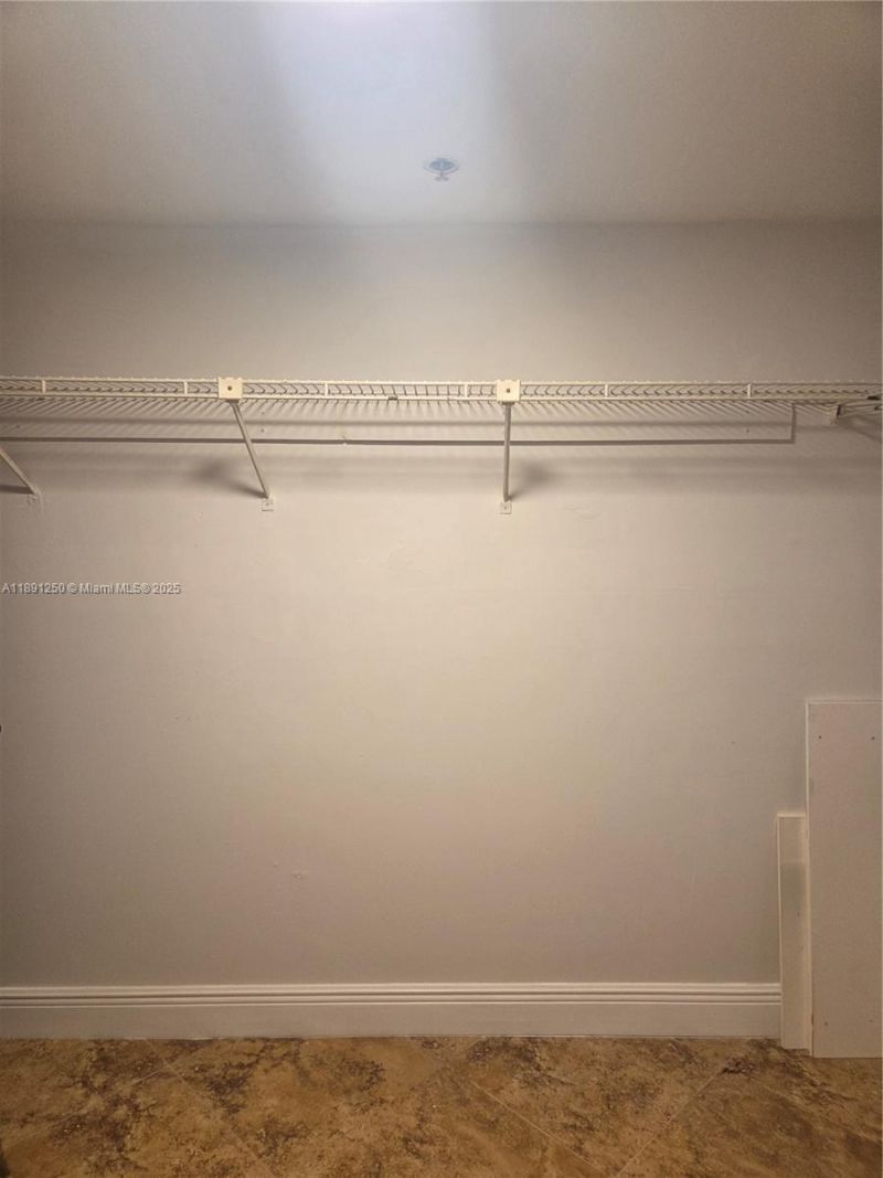 210 174th St, Unit L18, Sunny Isles Beach, FL 33160 Photo