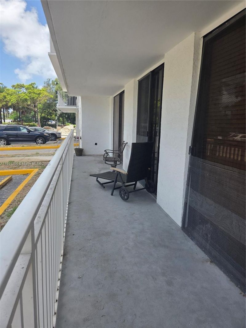 210 174th St, Unit L18, Sunny Isles Beach, FL 33160 Photo