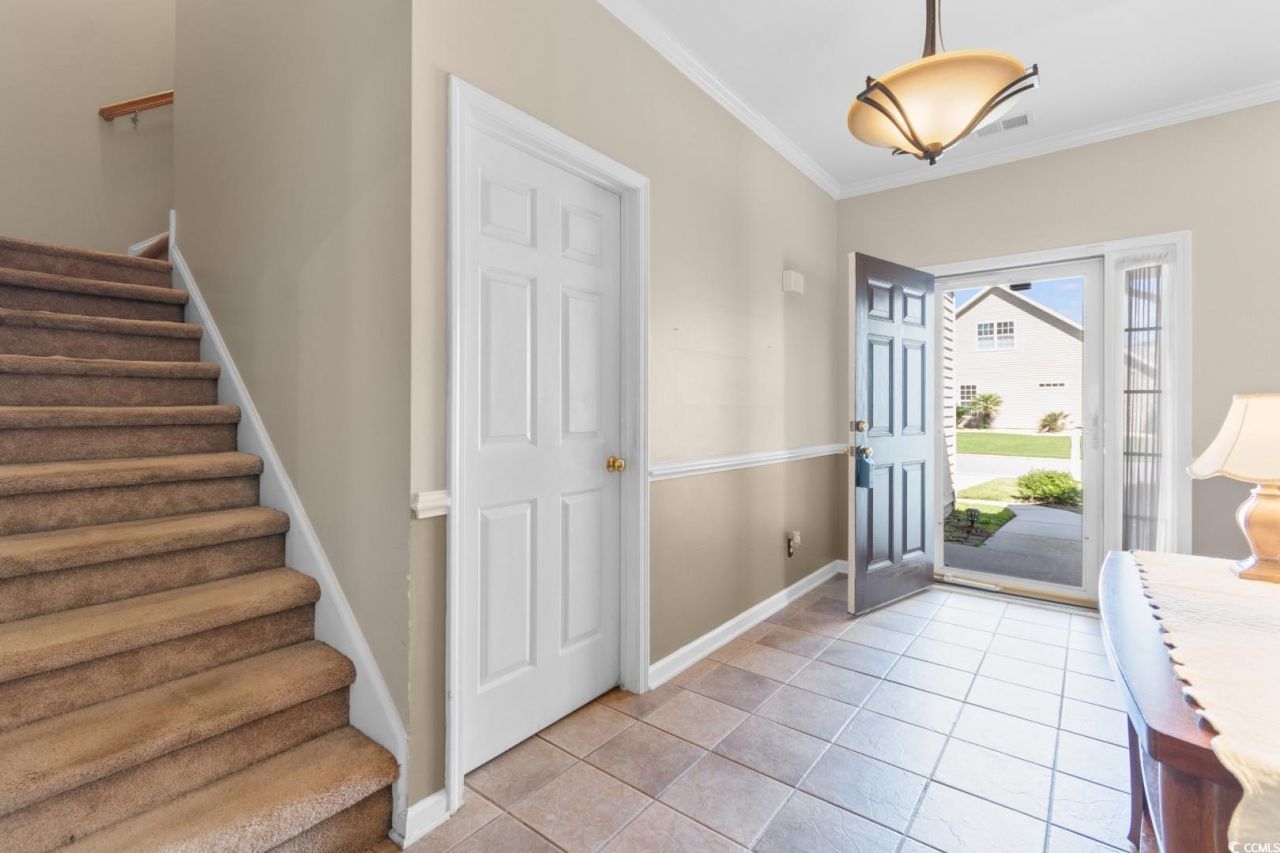 121 Carriage Lake Dr. Photo 4