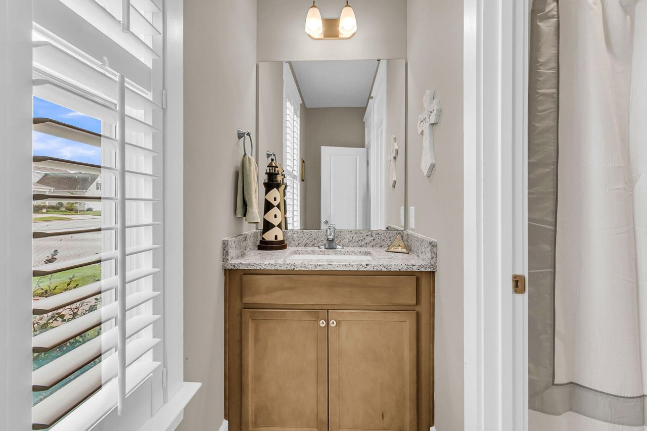 4029 Wood Violet Lane Photo 33