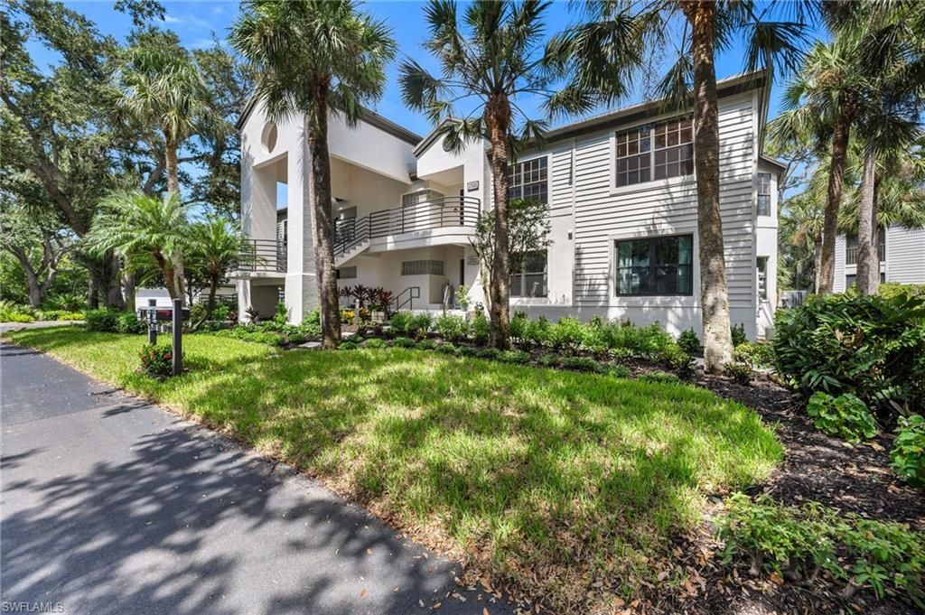 27026 Oakwood Lake Dr, Unit 202, Bonita Springs, FL 34134 Photo