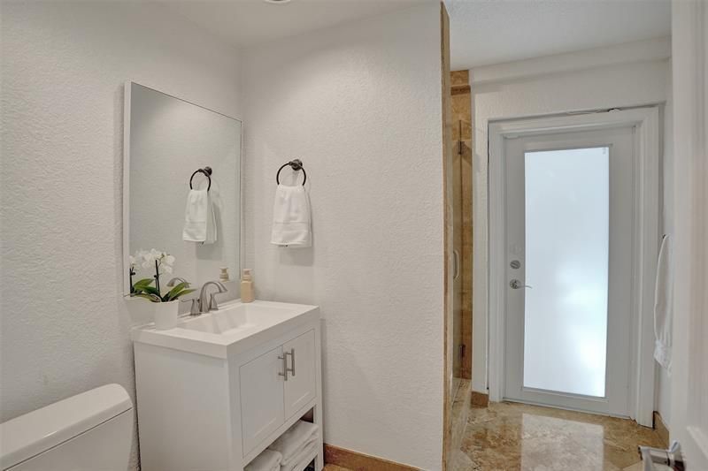 2740 NE 29th Street, Fort Lauderdale, FL 33306 Photo