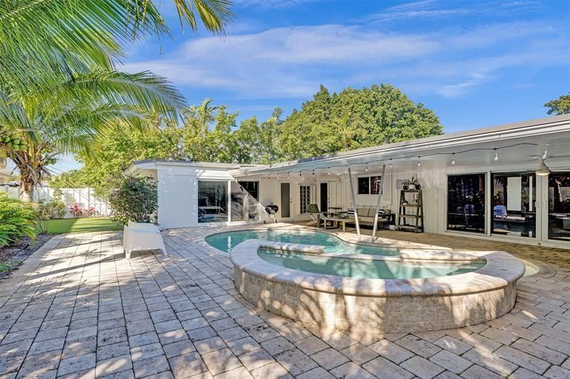 2740 NE 29th Street, Fort Lauderdale, FL 33306 Photo