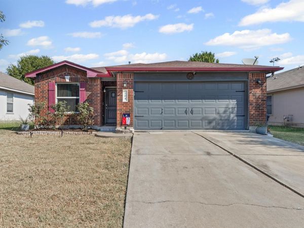 104 Will LN, Hutto, TX 78634