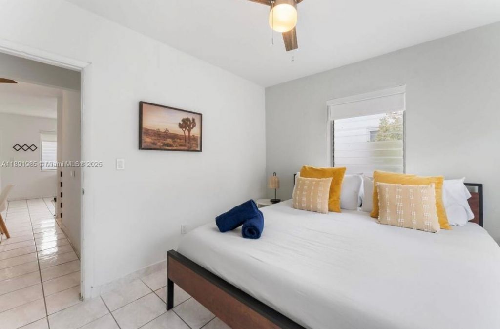 7721 Harding Ave, Unit 8, Miami Beach, FL 33141 Photo