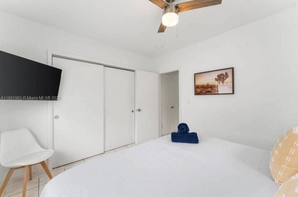 7721 Harding Ave, Unit 8, Miami Beach, FL 33141 Photo