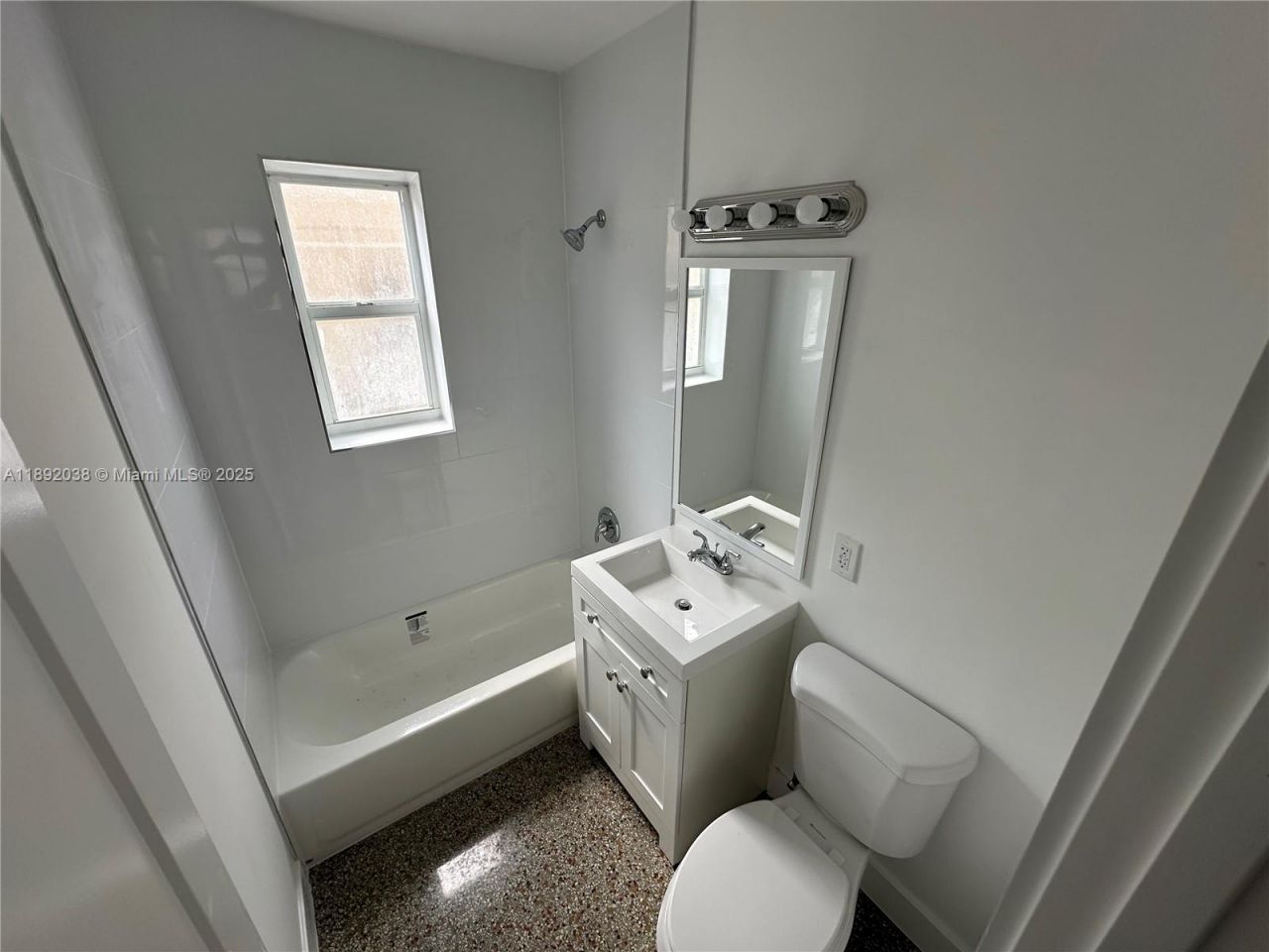 211 SW 18th Ave, Unit 2, Miami, FL 33135 Photo