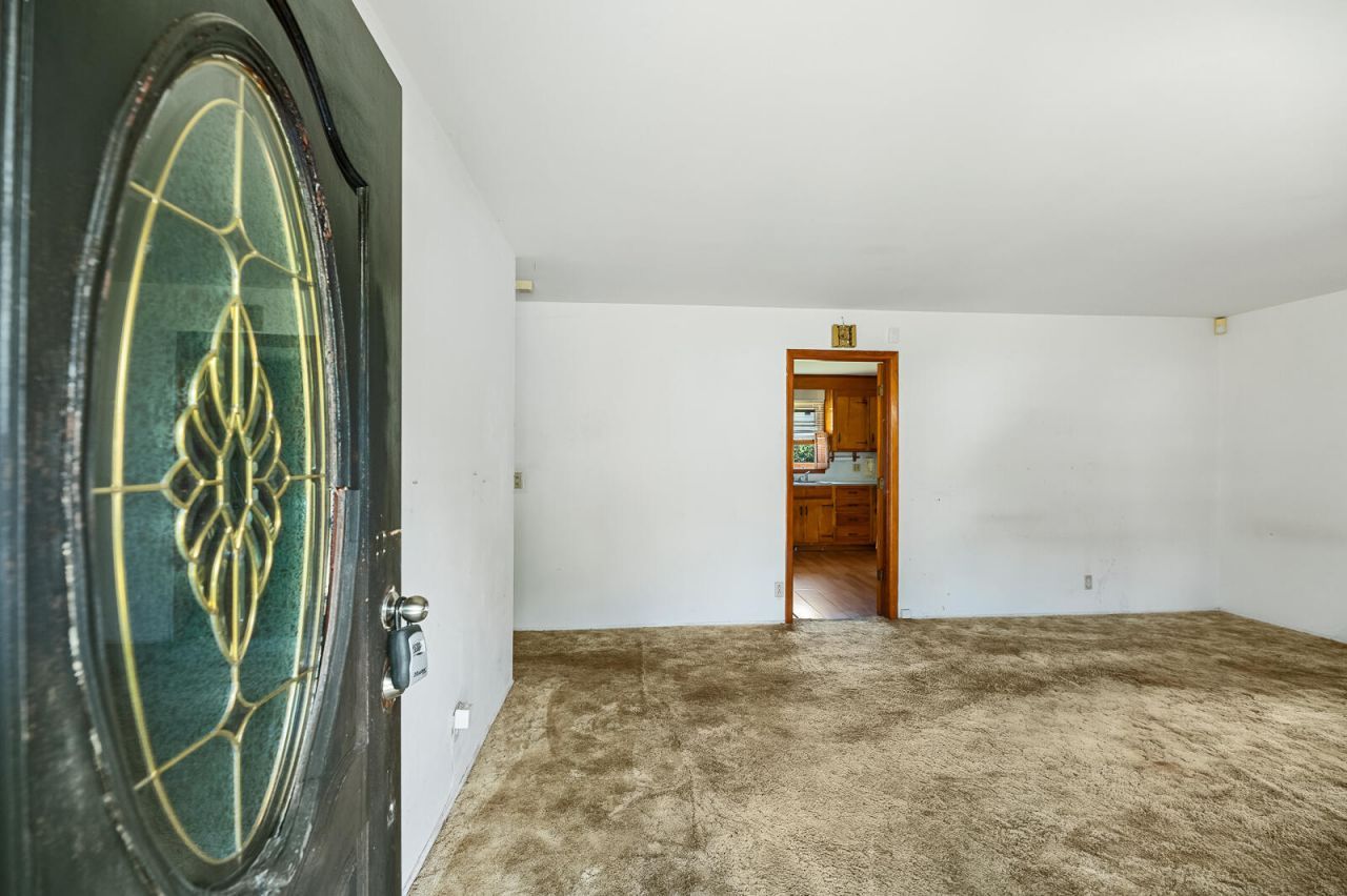 1130 San Juan Avenue Photo 5