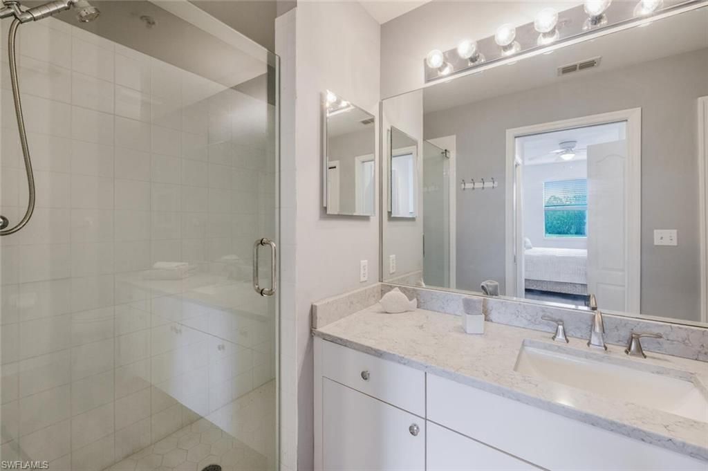 7595 Arbor Lakes Ct, Unit 624, Naples, FL 34112 Photo