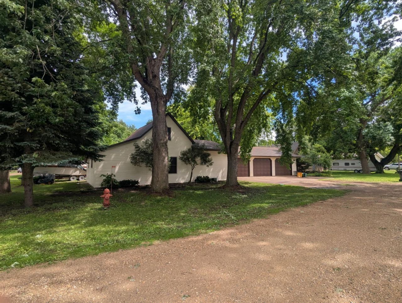 110 N Grant Street, Taunton, MN 56291