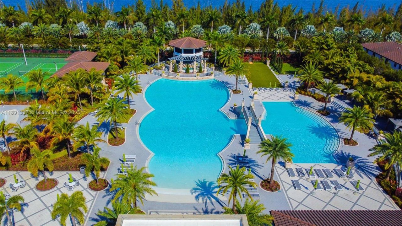 8055 NW 104th Ave, Unit 2, Doral, FL 33178 Photo