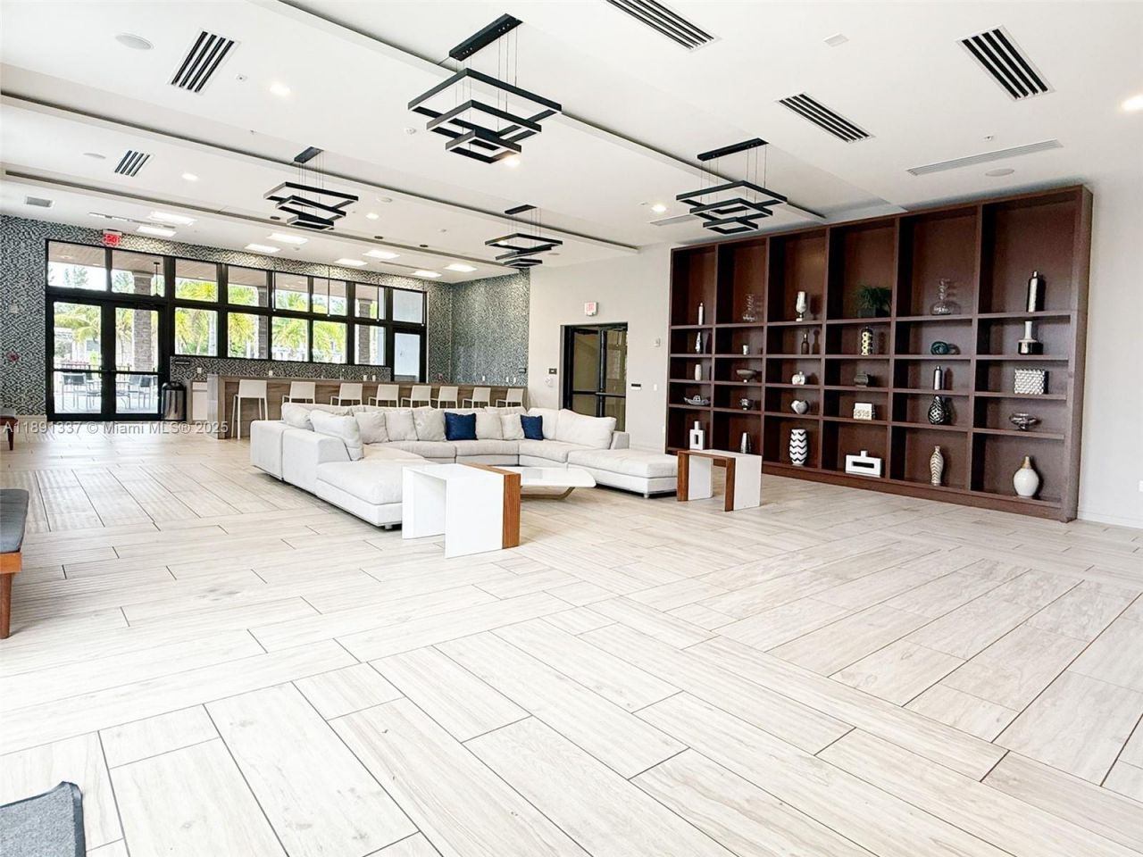 8055 NW 104th Ave, Unit 2, Doral, FL 33178 Photo