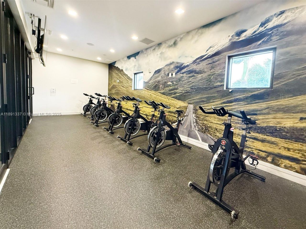 8055 NW 104th Ave, Unit 2, Doral, FL 33178 Photo