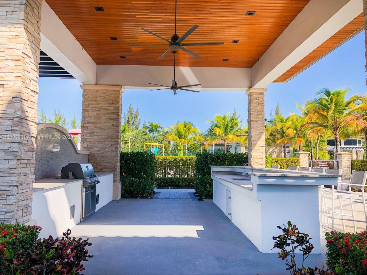 8055 NW 104th Ave, Unit 2, Doral, FL 33178 Photo