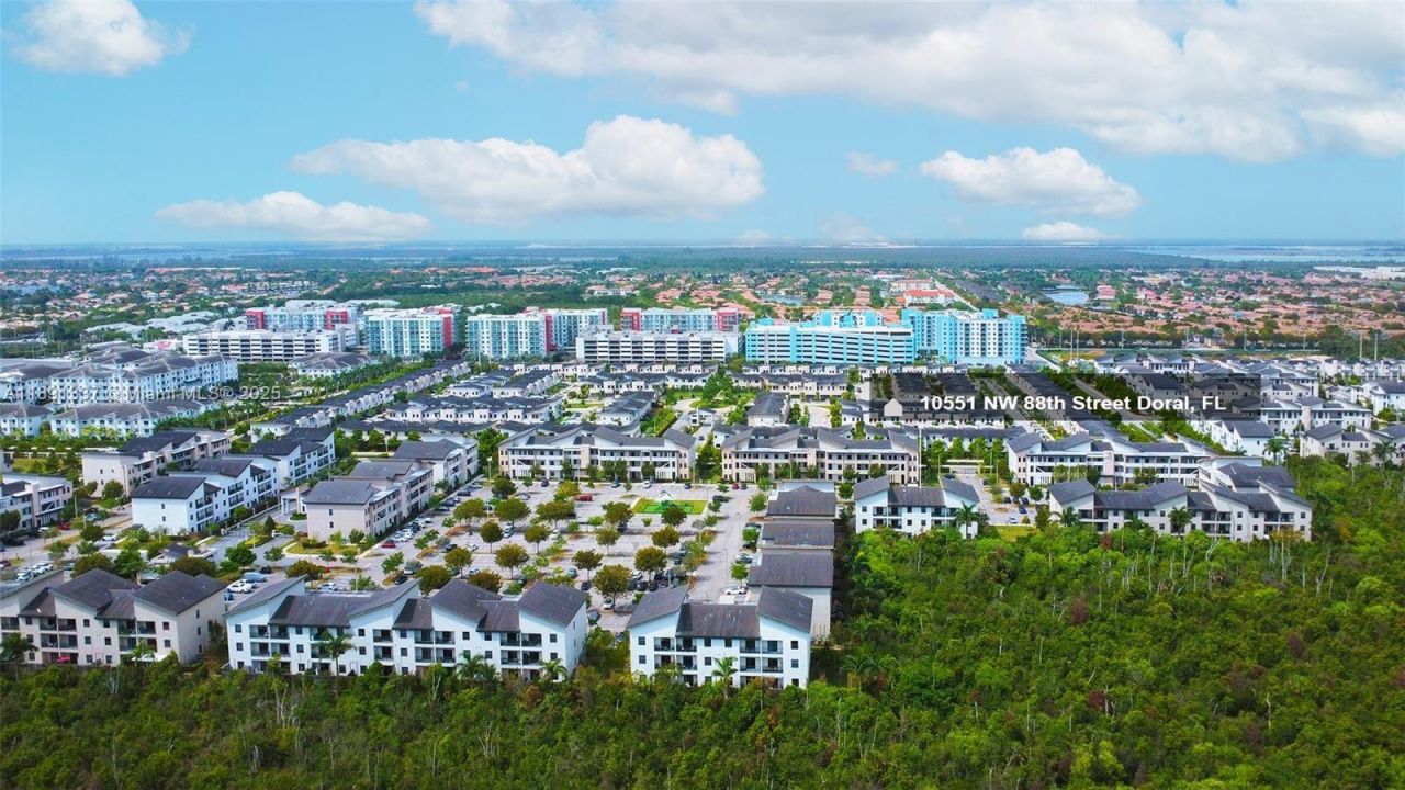 8055 NW 104th Ave, Unit 2, Doral, FL 33178 Photo