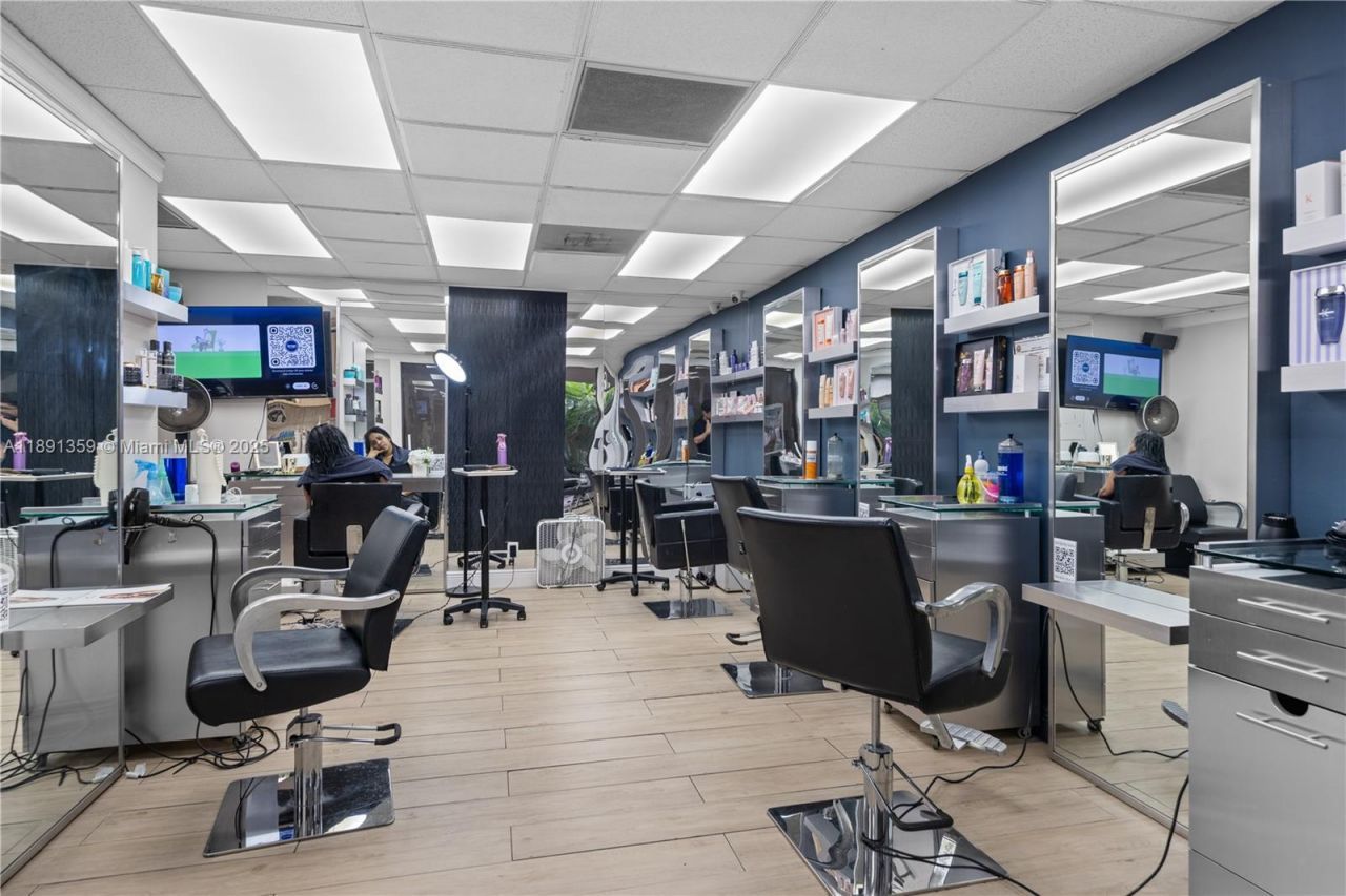 101 Crandon Blvd, Unit 379, Key Biscayne, FL 33149 Photo